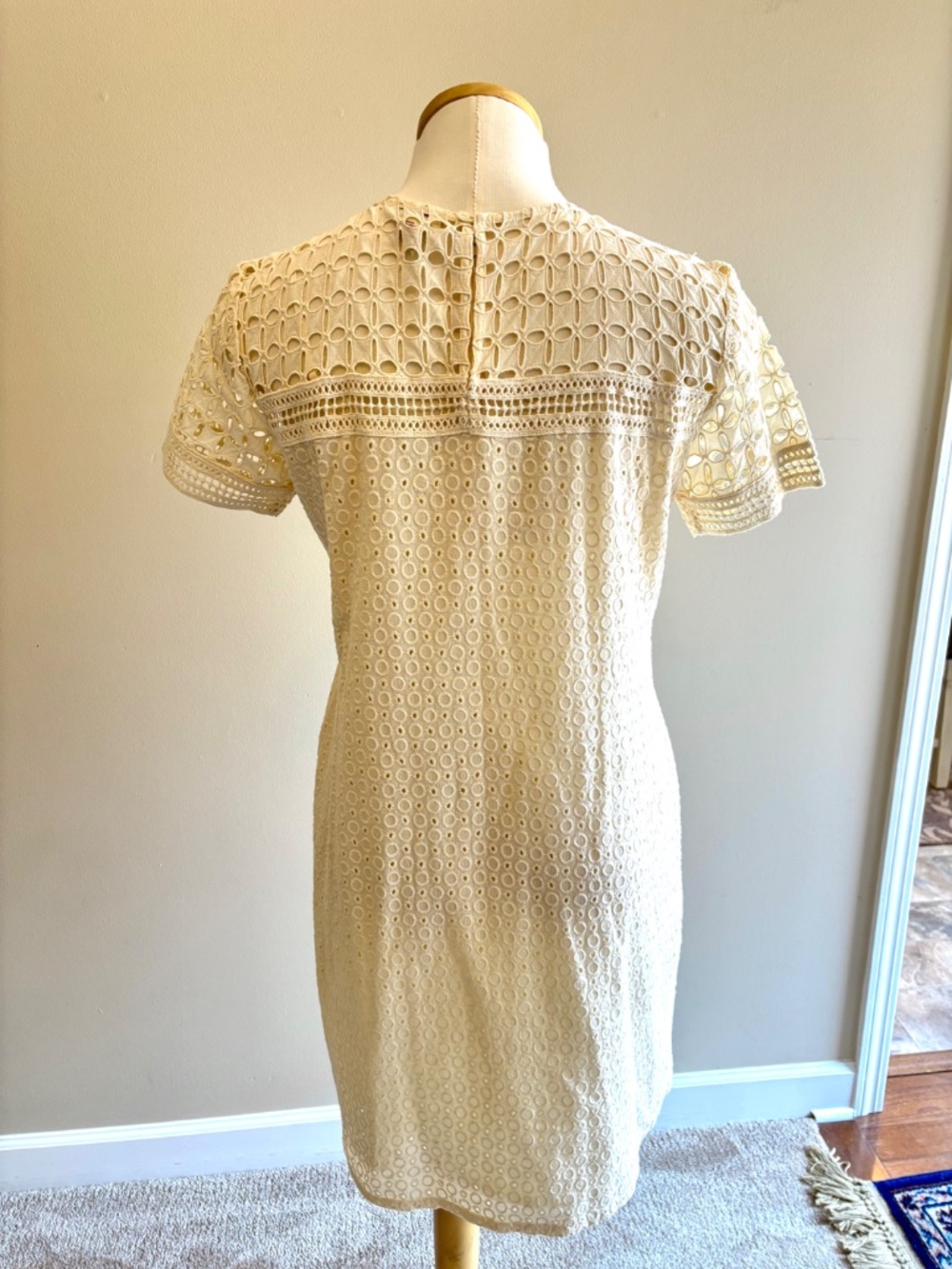 Sundance Eyelet Dress with under slip dress - Picture 2 of 3